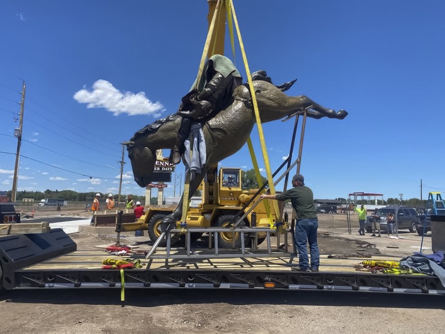 Just LeDoux It monumental bronze by D. Michael Thomas